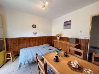 Appartement 2 pièces avec jardin privatif, proche plage et commerces, à Saint Aygulf - FR-1-226A-103 - 6