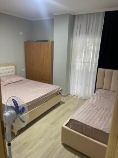 Cheap 2+1 apartment, 10 meters from beach - Golem - 5
