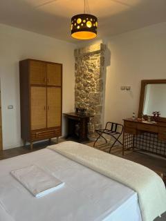 Rahoni Park & Suites - Dhërmi - 1