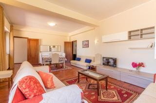 Villa With Volcano View - Happy Rentals - Zafferana Etnea - 1