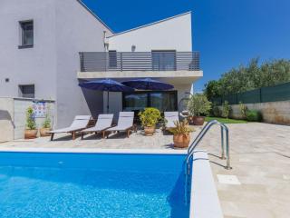 Holiday Home Villa Leonardo by Interhome - Nova Vas - 0