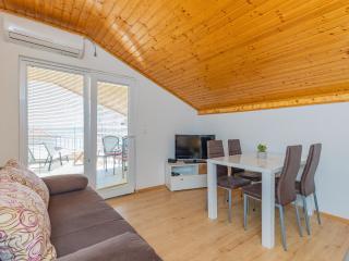 Apartment Maja-1 by Interhome - Maslenica - 2