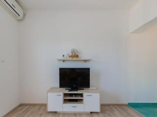 Apartment Maja-3 by Interhome - Maslenica - 1