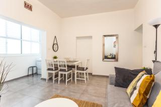 Lovley Apartment close to the beach and Carmel market - Tel Aviv - 3