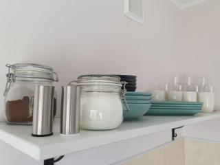 Square Side Apartment - 3