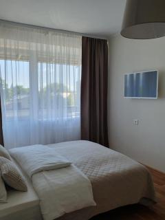 Square Side Apartment - Liepāja - 6