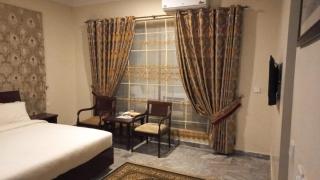 Guest House Near Embassy Shuttle Service Islamabad - 8