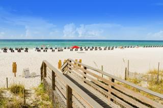 Luau 7012 - Destin - 2