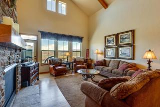 1 Mi to Granby Ranch Mtn Home with Deck - Granby - 1