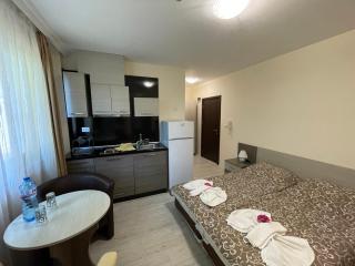 Brilliant Aparthotel - Sosopol - 9