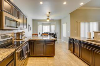 Beautiful Bullhead City Home Rental with Yard! - Bullhead City - 1