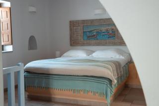 XARAKI Traditional Houses - Chora Folegandros - 5