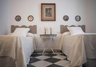 GATU PREMIUM Apartamento Palacio Oneto con Jardín Privado " Preferente mayores de 25 años y familias " - El Puerto de Santa María - 2
