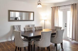 Across from the Ark - Sleeps 8 - Williamstown - 4