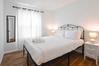 Across from the Ark - Sleeps 8 - Williamstown - 1