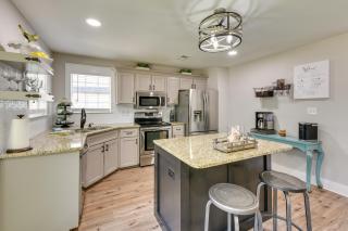 Charming Coastal Home 6 Mi to Choctawhatchee Bay! - Niceville - 9