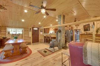 Unique Maine Log Cabin with Trout Ponds and Sauna! - - 6