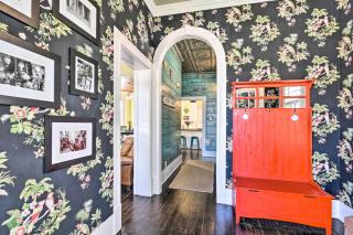 Historic Galveston Hideaway, Walk to the Beach! - 7