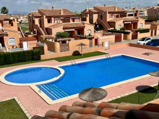 2Bdr Apartment 0.9m from Beach - Torrevieja - 0