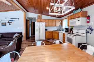 Thunderbird Resort Condo - Wisconsin Dells - 4