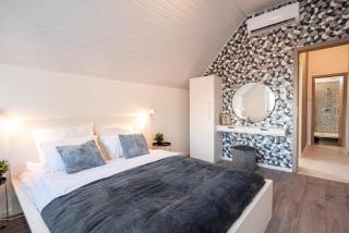 Stylish Vacation Home with AC - Stílusos légkondicionált nyaraló - 4