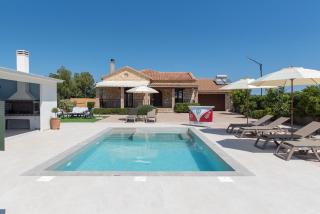 Idothea Stone Villa - Kalpaki - 6