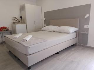 Apartments Ciao Bella city centre with free parking - Šibenik - 5