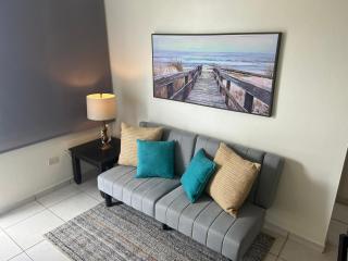 Casa Maria 2BR Apt with terrace - Levittown - 4