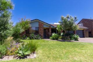 Riverfront Delight - Sussex Inlet - 9