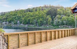 2 Bedroom Stunning Home In Lyngdal - Lyngdal - 1