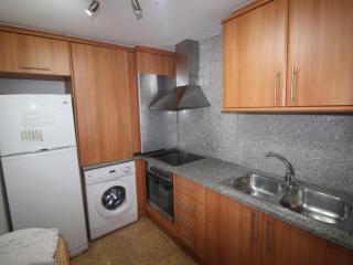 EMPORDÀ 12 - Apartamento con vistas a la motaña, ascensor y garage. - ES-228-78 - Llança - 3