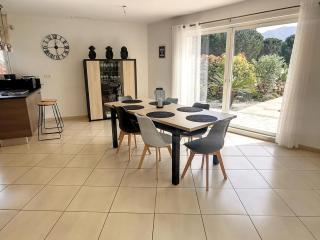 Maison plain-pied climatisée avec piscine à Sorède - FR-1-732-40 - 6