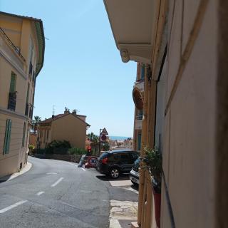 PROCHE PLACE aux HERBES et PARVIS BASILIQUE ST MICHEL - Menton - 2