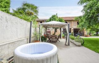 Stunning Apartment In Rivignano Teor - 9