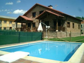 Casa rural casa lara piscina jardin Lara - 0