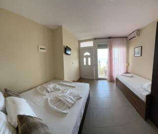 Rooms Elena - Nea Potidaea - 2