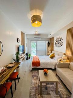 331D Near MOA and Airport Pool View Fast WiFi Balcony - Manila - 0