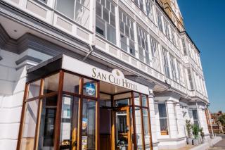 San Clu Hotel, Bar & Brasserie - 3