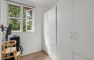 Awesome Home In Malling With Wifi - 5
