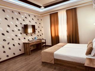 Grand Art Premium Hotel - 8