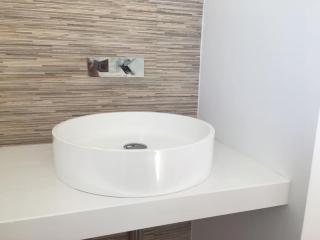 Lisbon South Bay modern apartment with river view - Almada - 2