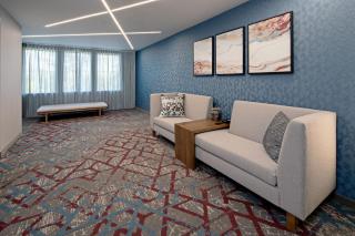 SpringHill Suites by Marriott Valencia - 3