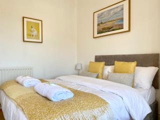 8 Margaret Road, Whitley Bay - Whitley Bay - 8
