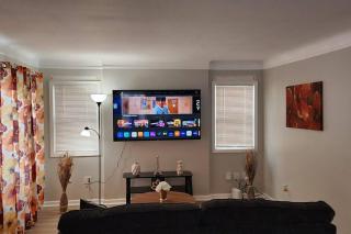 Beautiful 4 bedroom in Cleveland - Euclid - 0