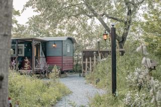 Pipowagen de Zwerveling aan zee - 0