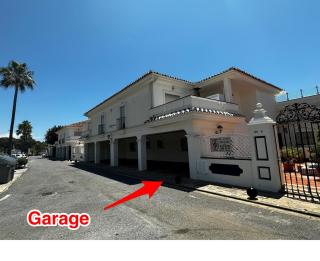 Beachfront apartment with pleasant views of the sea and the historic lighthouse. - Mijas Costa - 6