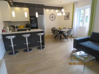 Peacock Apartment - 4