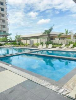 Petite Flat at Mesavirre Garden Residences - 9