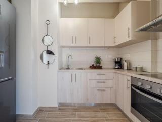 Sandra's Beach House - Gouvia - 9