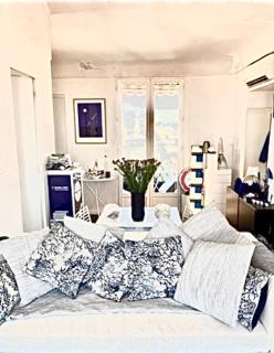 Cosy penthouse old town sea view little terraces Air conditionned - Niza - 3
